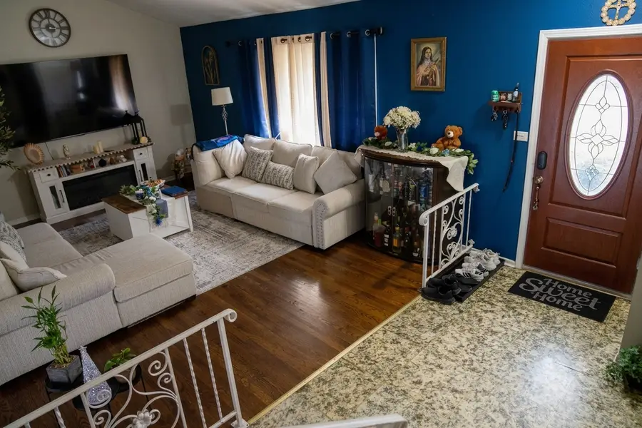 9406 N Oak Avenue, Des Plaines, IL 60016 - #3