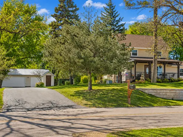 9909 Winn Road, Spring Grove, IL 60081