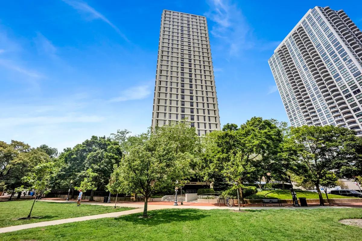1960 N Lincoln Park West Avenue #408, Chicago, IL 60614 - #1