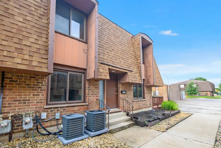 12752 Kenneth Avenue #C, Alsip, IL 60803 - #3