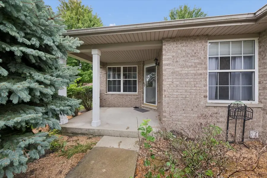 4712 Mikasa Court, Joliet, IL 60431 - #2