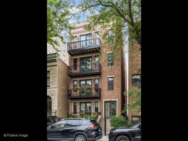 3156 N Cambridge Avenue #2, Chicago, IL 60657