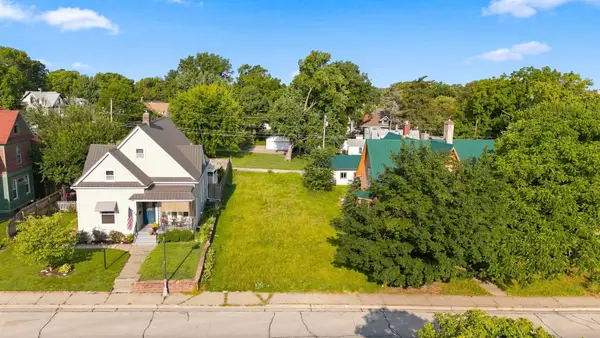 1206 17th Street, Rock Island, IL 61201