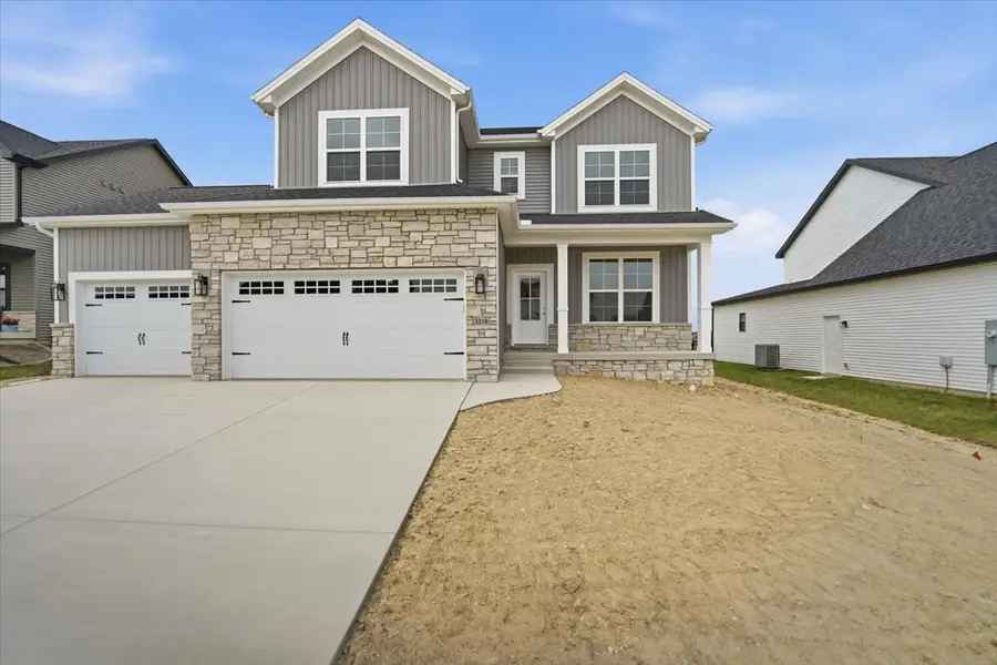 5210 Castlebar Drive, Bloomington, IL 61705 - #2