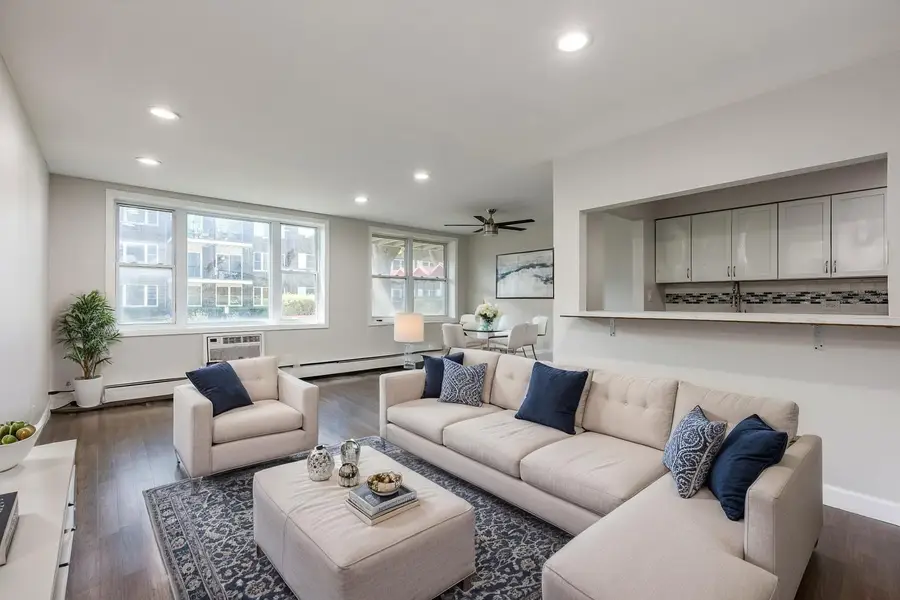 8712 Skokie Boulevard #1IN, Skokie, IL 60077 - #3