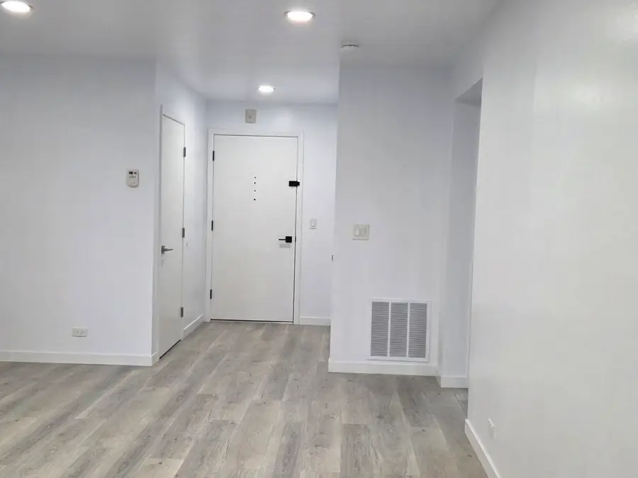 301 Lake Hinsdale Drive #108, Willowbrook, IL 60527 - #2