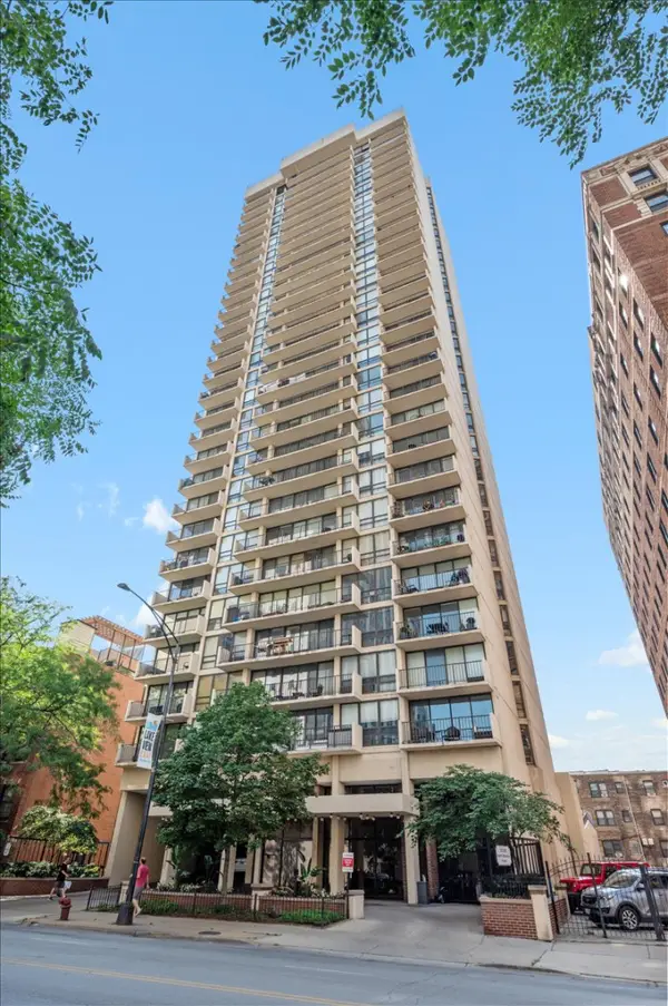 3150 N Sheridan Road #27B, Chicago, IL 60657