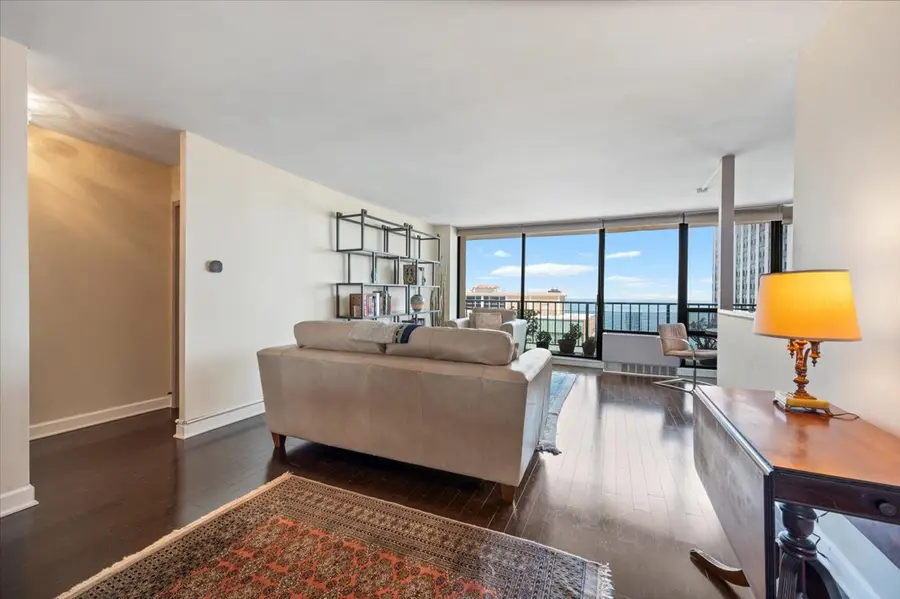 3150 N Sheridan Road #27B, Chicago, IL 60657 - #3
