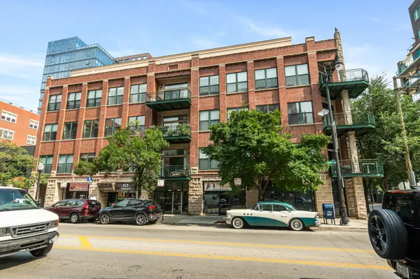936 W Madison Street #D2, Chicago, IL 60607