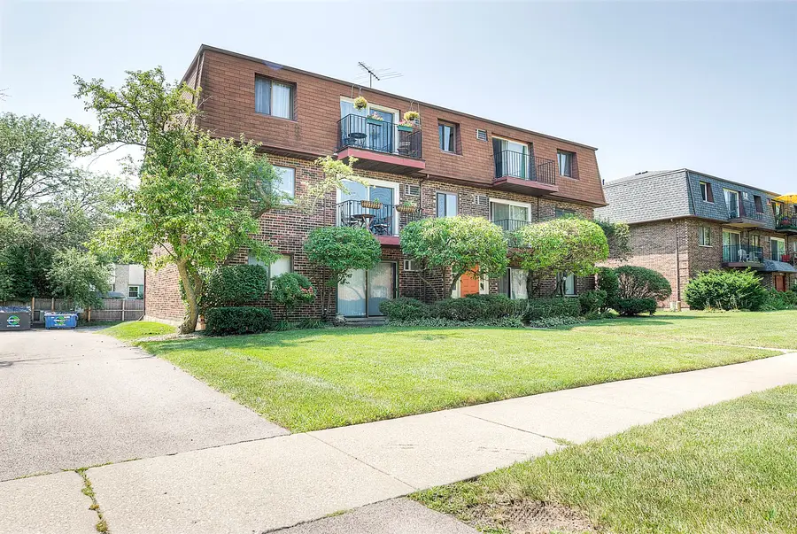 1212 Whispering Hills Court #3B, Naperville, IL 60540 - #2