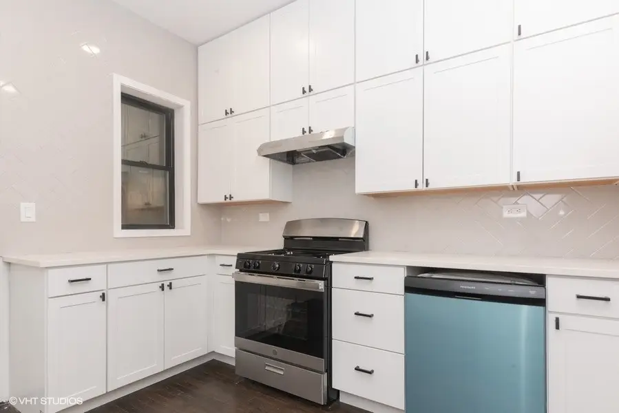 2843 W Fletcher Street, Chicago, IL 60618 - #3