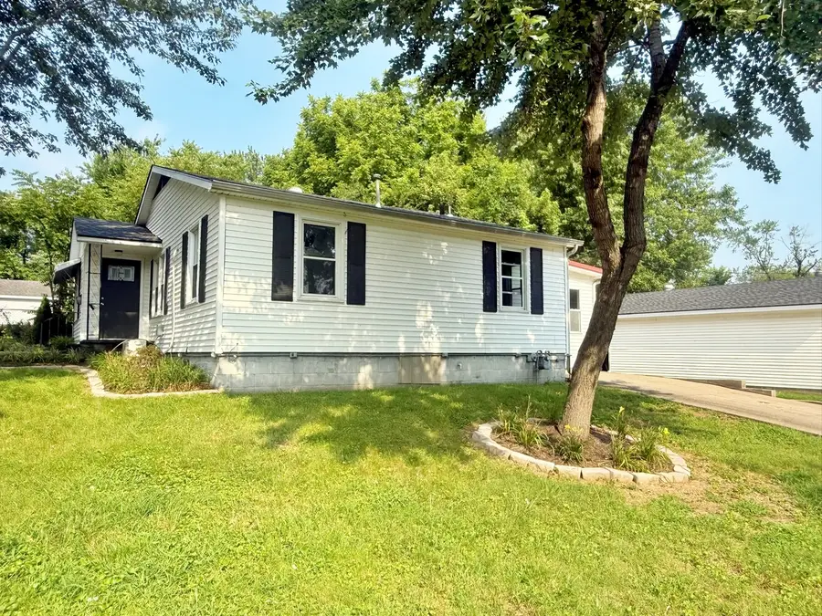 601 W 18th Street, Metropolis, IL 62960 - #3