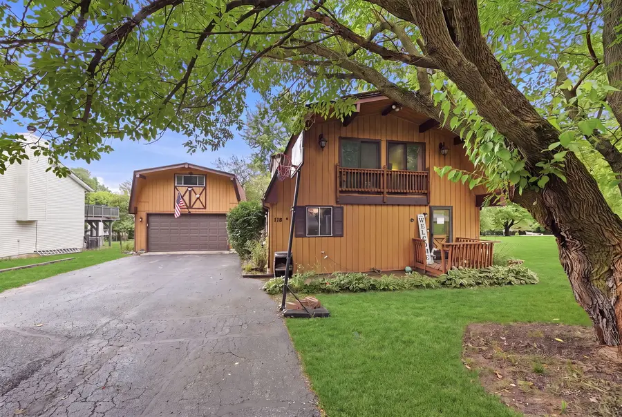 118 NE Valhalla Drive, Poplar Grove, IL 61065 - #2