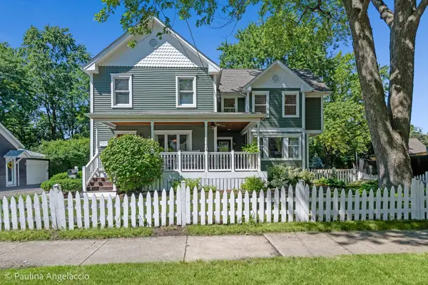 318 W Lake Street, Barrington, IL 60010