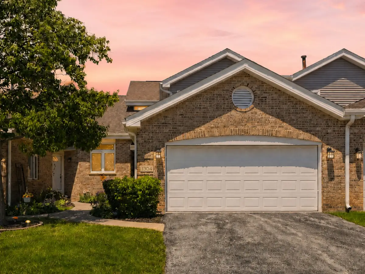 11304 Brook Crossing Court, Orland Park, IL 60467 - #1