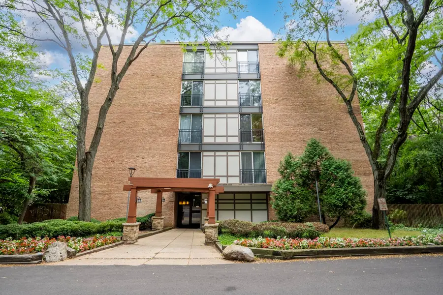 5800 Oakwood Drive #1B, Lisle, IL 60532 - #2