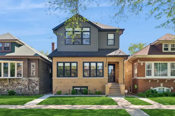 5407 W Pensacola Avenue, Chicago, IL 60641