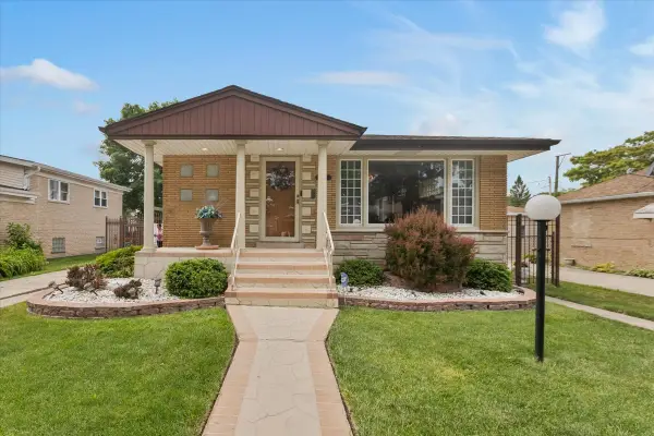 9424 S Union Avenue, Chicago, IL 60620