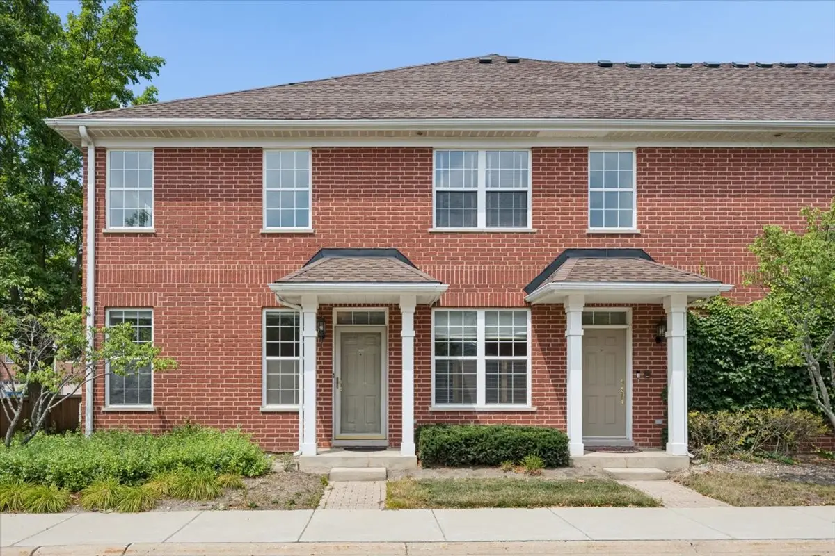 2351 Crystal Road, Northbrook, IL 60062 - #1