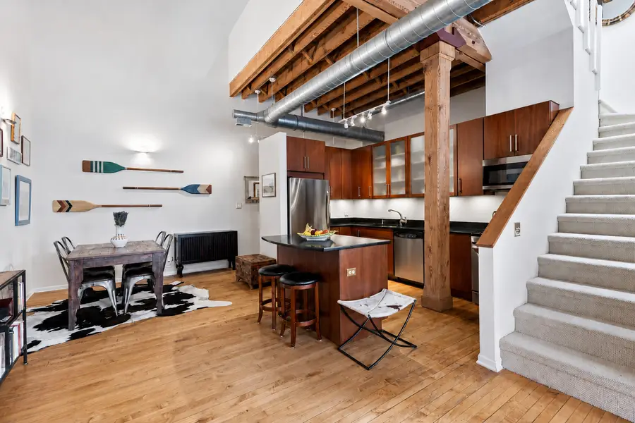 3201 N Seminary Avenue #207, Chicago, IL 60657 - #2