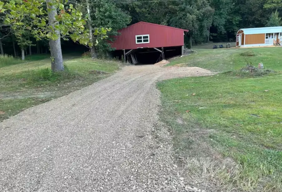 6120 Reevesville Road, Grantsburg, IL 62943 - #3