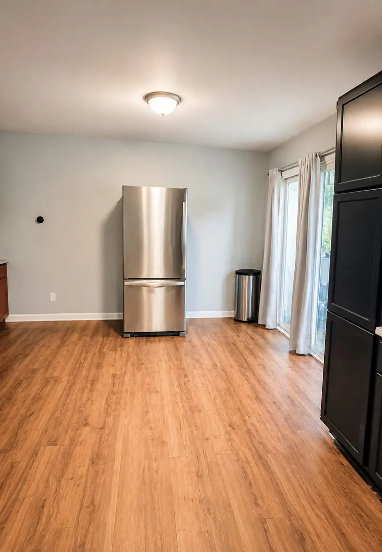1404 E 20th Street, Sterling, IL 61081 - #3