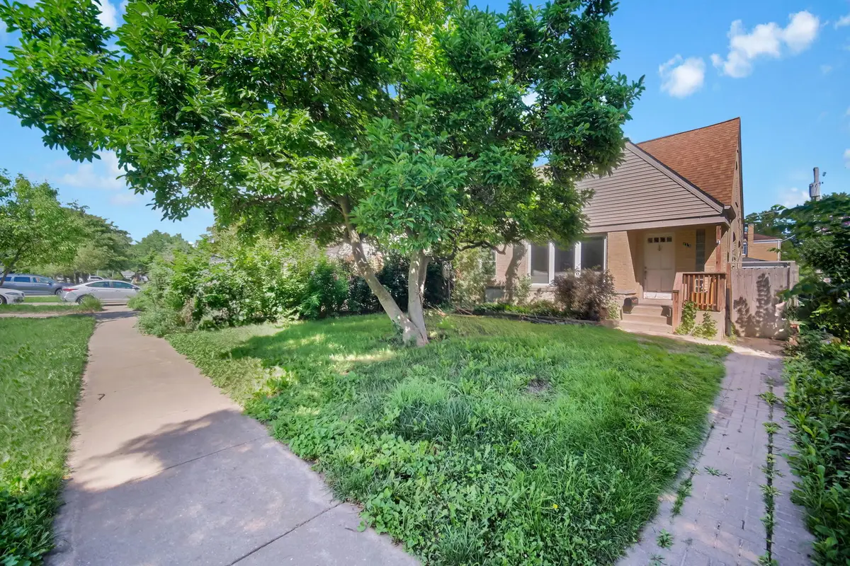 313 Harlem Avenue, Glenview, IL 60025 - #1
