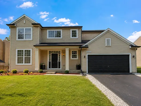 11323 Glenbrook Circle, Plainfield, IL 60585