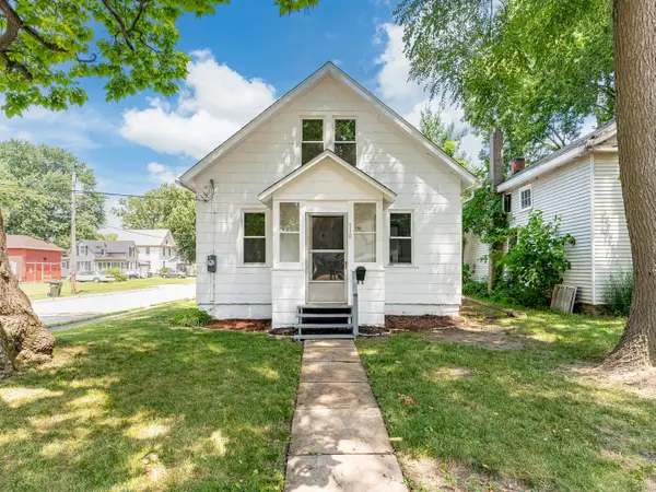 510 W 8th Street, Sterling, IL 61081
