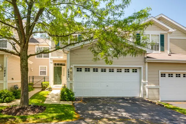 1440 W Remington Lane, Round Lake, IL 60073