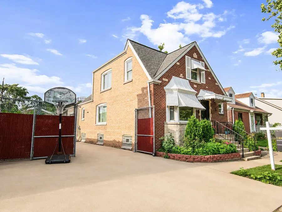 6952 W Summerdale Avenue, Chicago, IL 60656 - #3