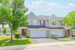 1335 Harvest Drive, Crest Hill, IL 60403
