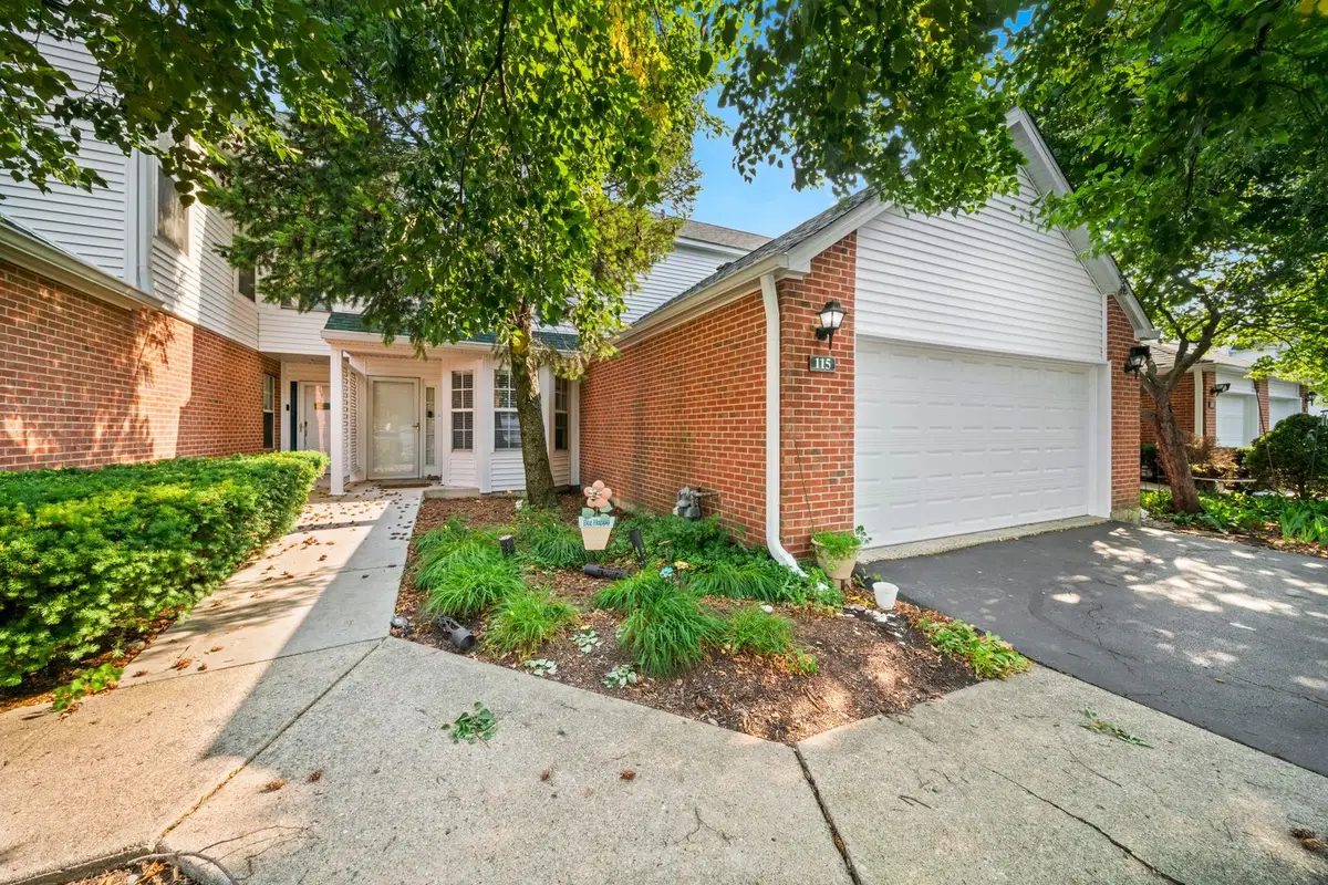 115 Hemstead Street, Lake Bluff, IL 60044 - #1