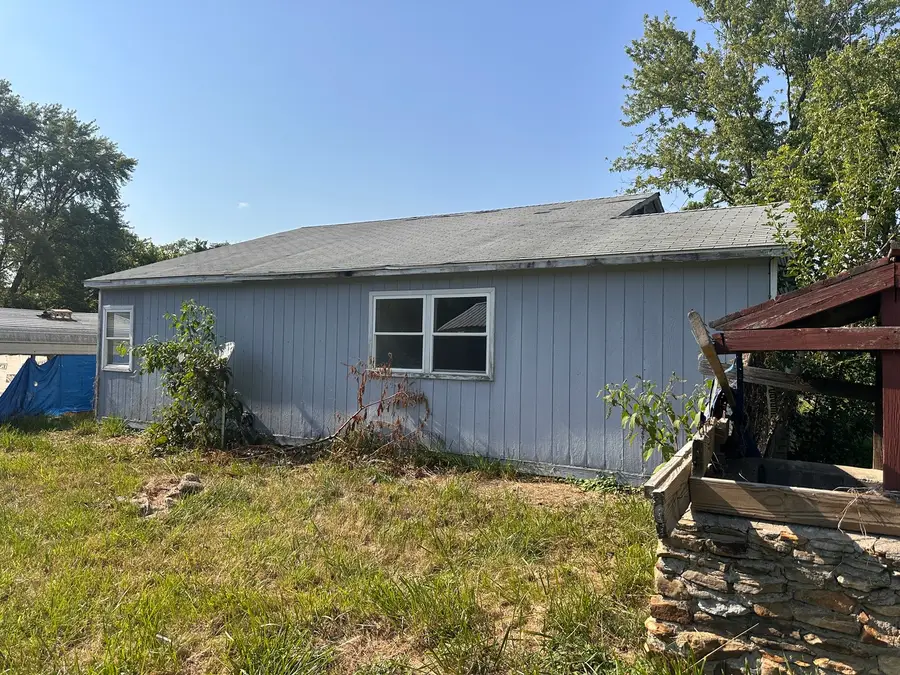 1199 Pershing Road, West Frankfort, IL 62896 - #2