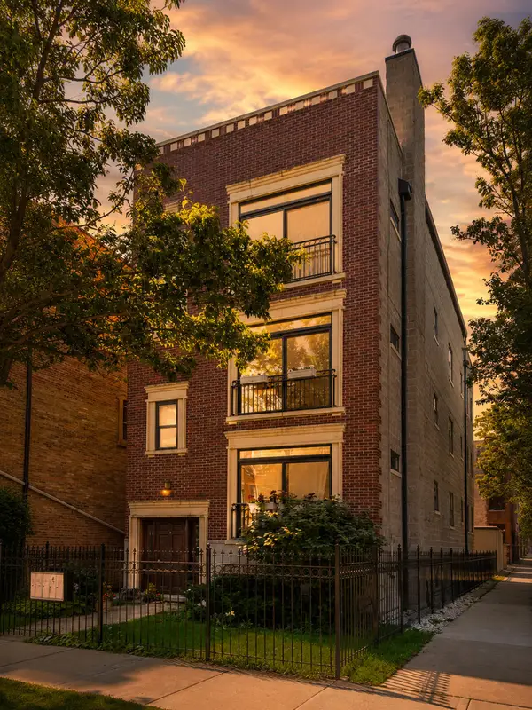 2659 W Iowa Street #3, Chicago, IL 60622