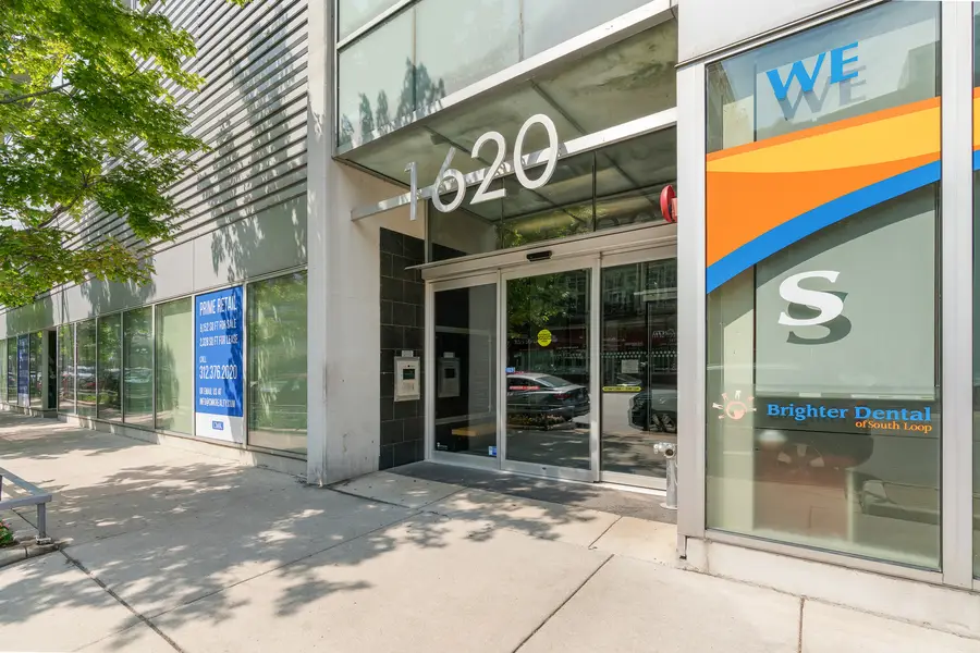 1620 S Michigan Avenue #919, Chicago, IL 60616 - #2