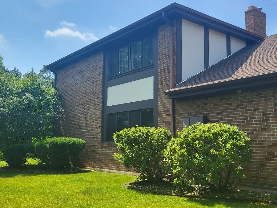 5843 Doe Circle #1, Westmont, IL 60559 - #2