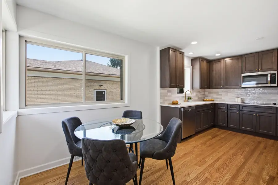 11157 Shaw Street, Westchester, IL 60154 - #3