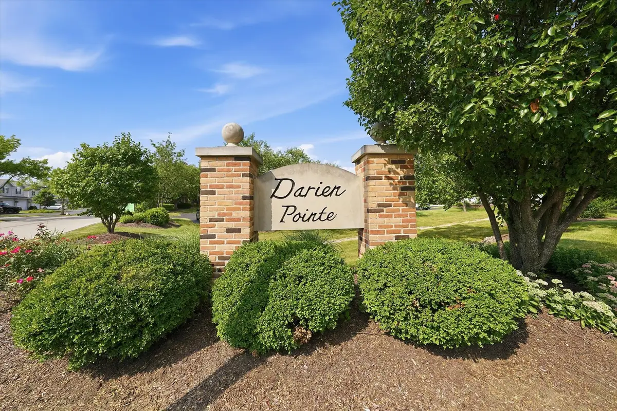 8321 Highpoint Circle #D, Darien, IL 60561 - #1
