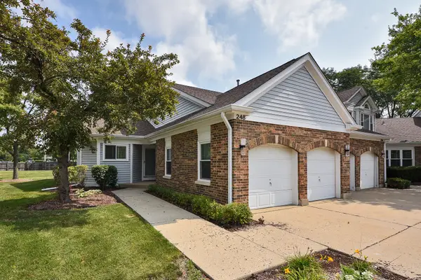 248 Willow Parkway, Buffalo Grove, IL 60089