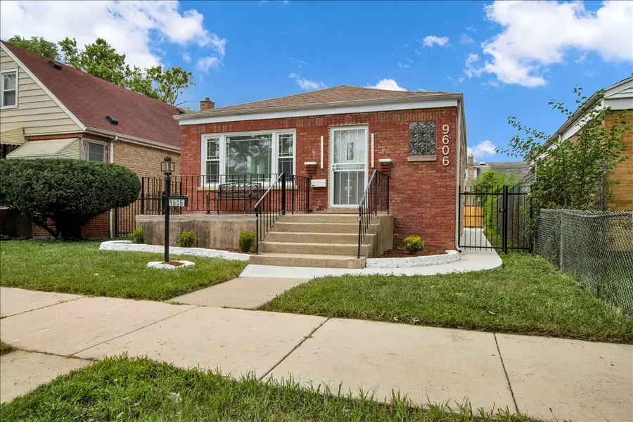 9606 S Eggleston Avenue, Chicago, IL 60628 - #2