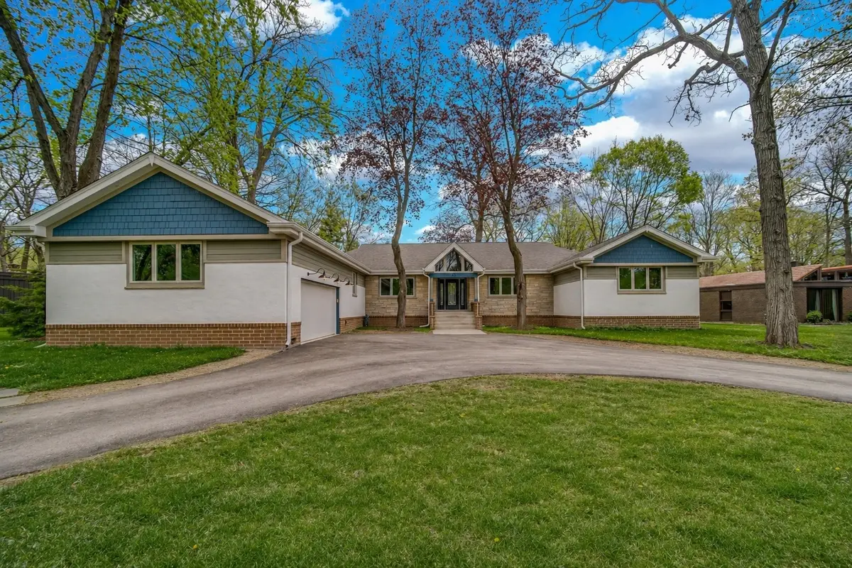 62 Lincolnshire Drive, Lincolnshire, IL 60069 - #1