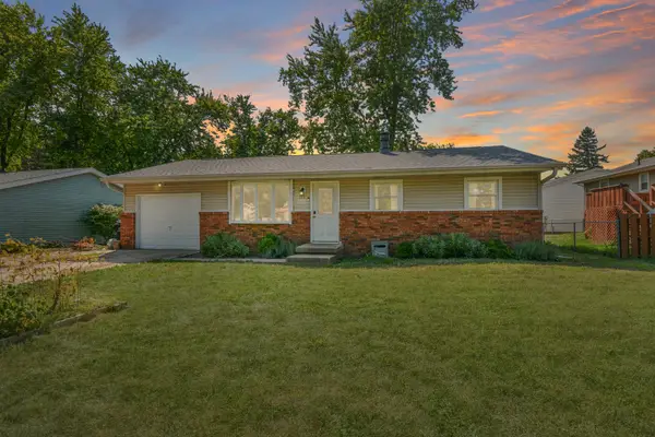 103 S Sesame Street, Bloomington, IL 61704