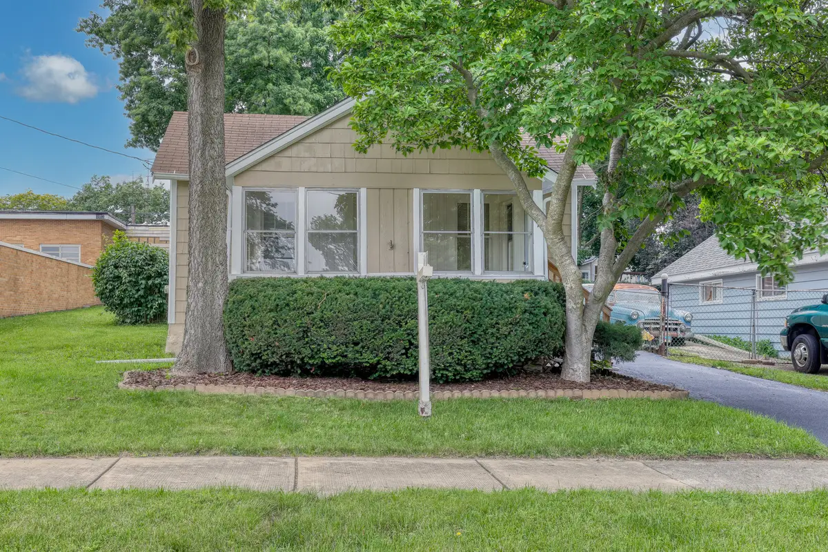 947 Mason Avenue, Aurora, IL 60506 - #1