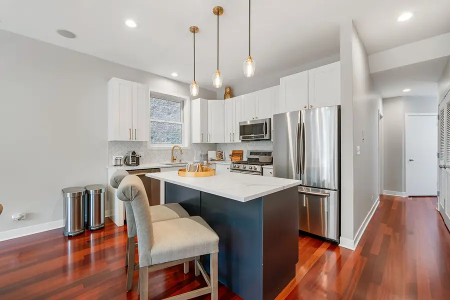 2220 N Seeley Avenue #2, Chicago, IL 60647 - #3