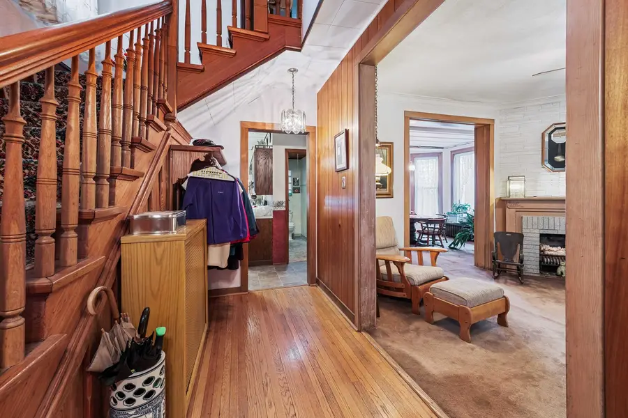 4353 N Tripp Avenue, Chicago, IL 60641 - #2