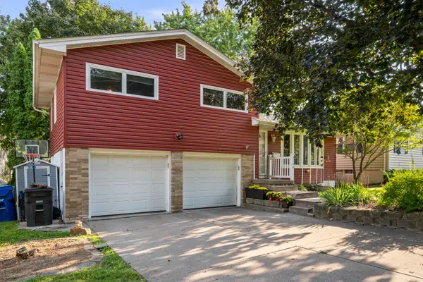 3140 11th Avenue, Moline, IL 61265