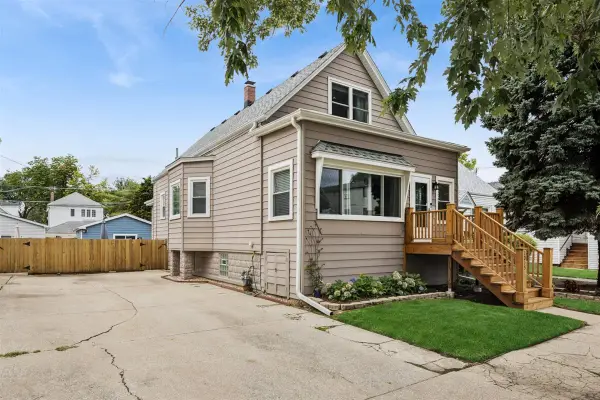1015 Beloit Avenue, Forest Park, IL 60130