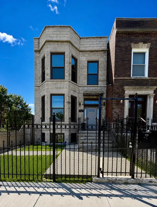 4956 S Indiana Avenue, Chicago, IL 60615