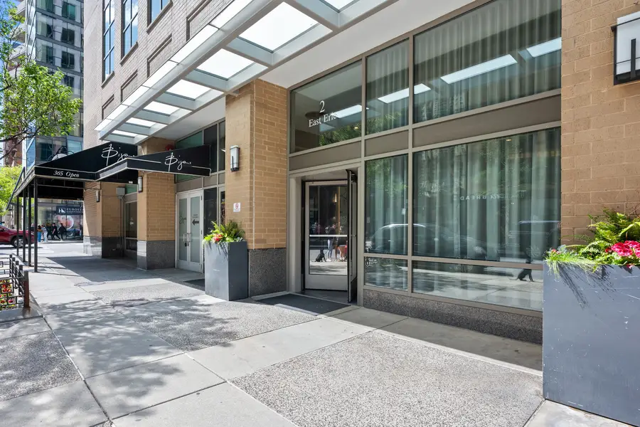 2 E Erie Street #3014, Chicago, IL 60611 - #2